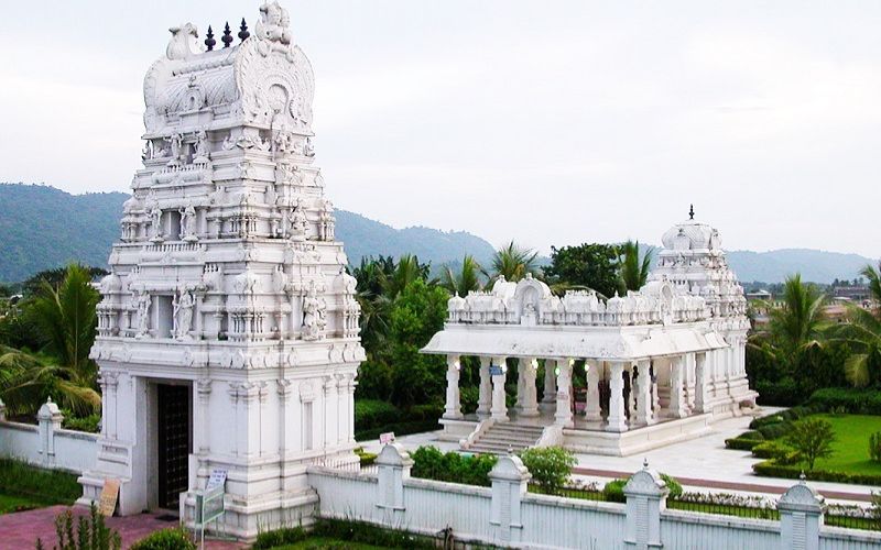 Purva Tirupati Sri Balaji Temple.jpg
